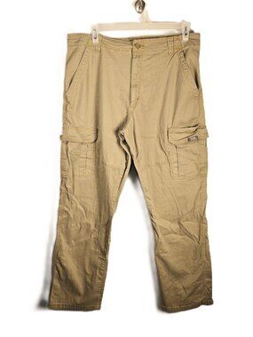 Wrangler Mens Relaxed Fit Cargo Pants Tan Khaki 38 x 32 Pockets Zipper Button